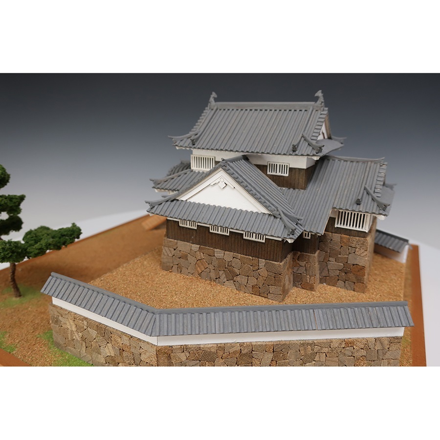 画像: ウッディジョー (NO.268) 1/150 備中松山城 木製模型 組立キット 