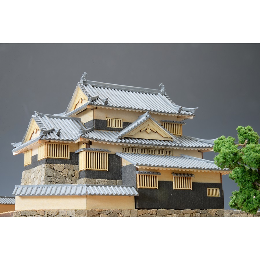 画像: ウッディジョー (NO.268) 1/150 備中松山城 木製模型 組立キット 