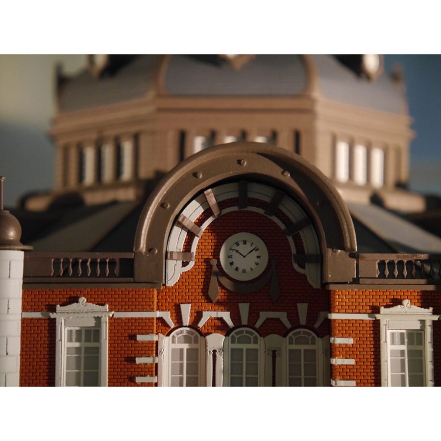 画像: ウッディジョー (NO.358) 1/350 東京駅 丸の内駅舎 木製模型 組立キット 