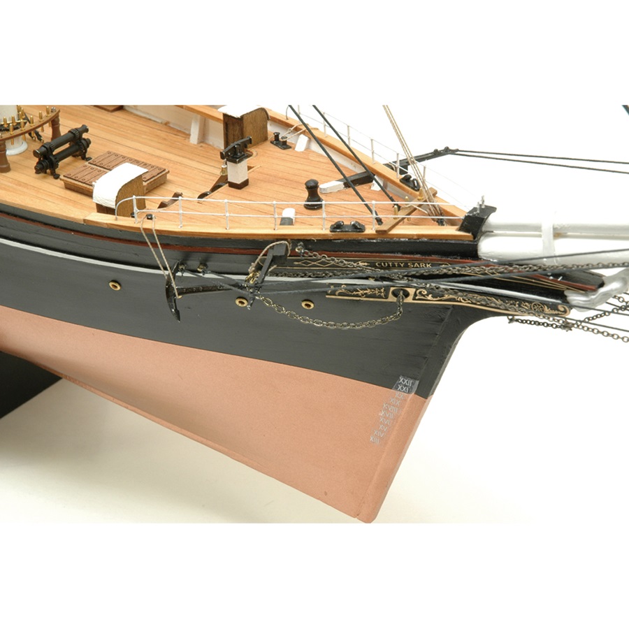 画像: ウッディジョー (NO.647) 1/100 カティサーク（帆なし） 木製模型 組立キット 