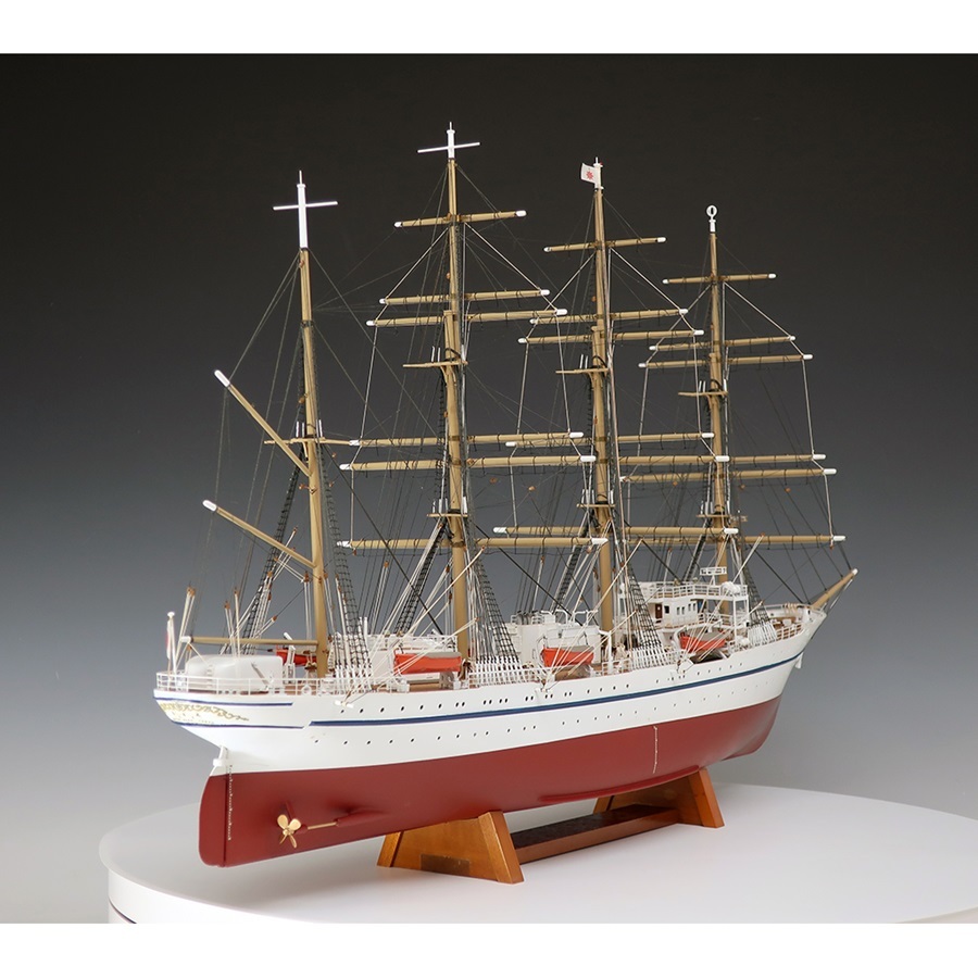 画像: ウッディジョー (NO.642) 1/160 日本丸（帆なし） 木製模型 組立キット 