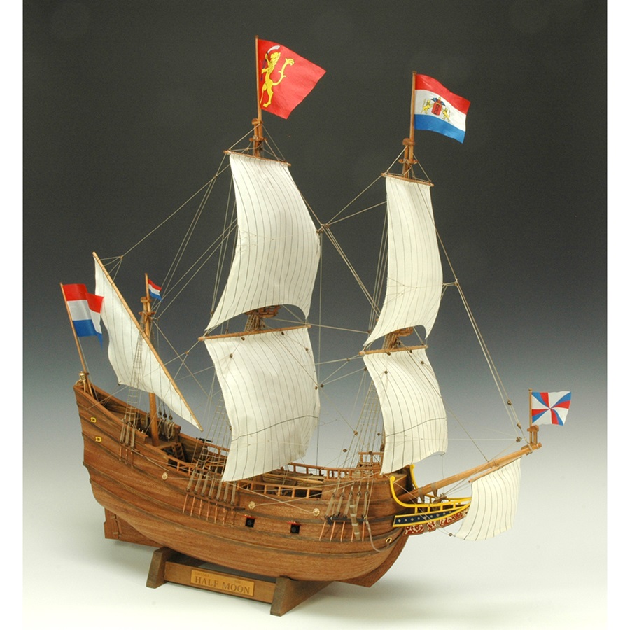 画像: ウッディジョー (NO.654) 1/40 ハーフムーン 木製模型 組立キット 